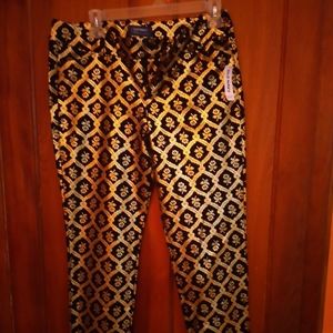 COPY - Old Navy stretchy pants NWT